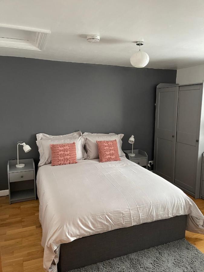 Modern Apartment In Trendy Dalston London Exterior photo